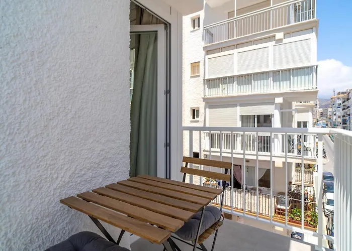 Gaviota Central Living Casasol